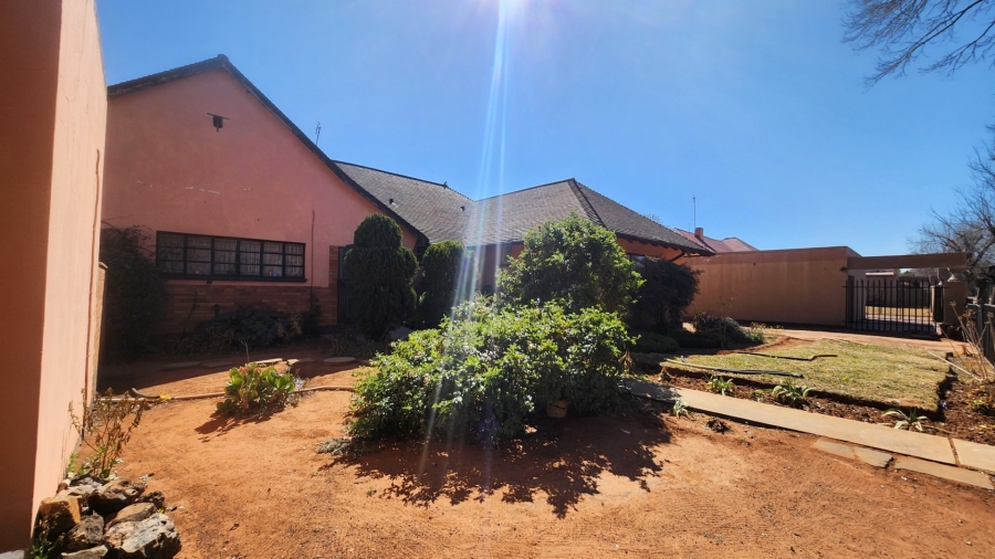 4 Bedroom Property for Sale in Stilfontein North West
